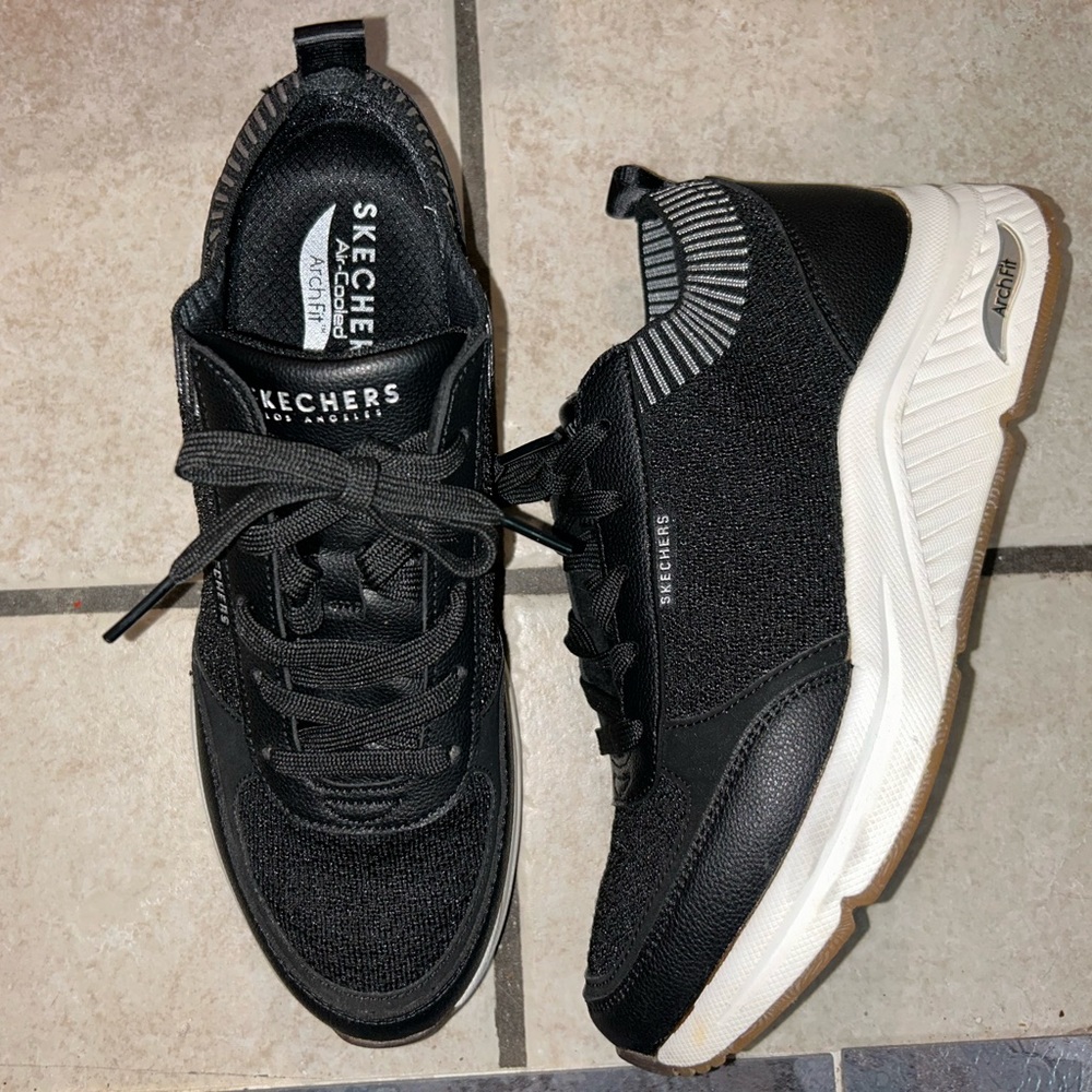 Women's Skechers Street, Arch Fit: S-Miles - Walk On Sneaker